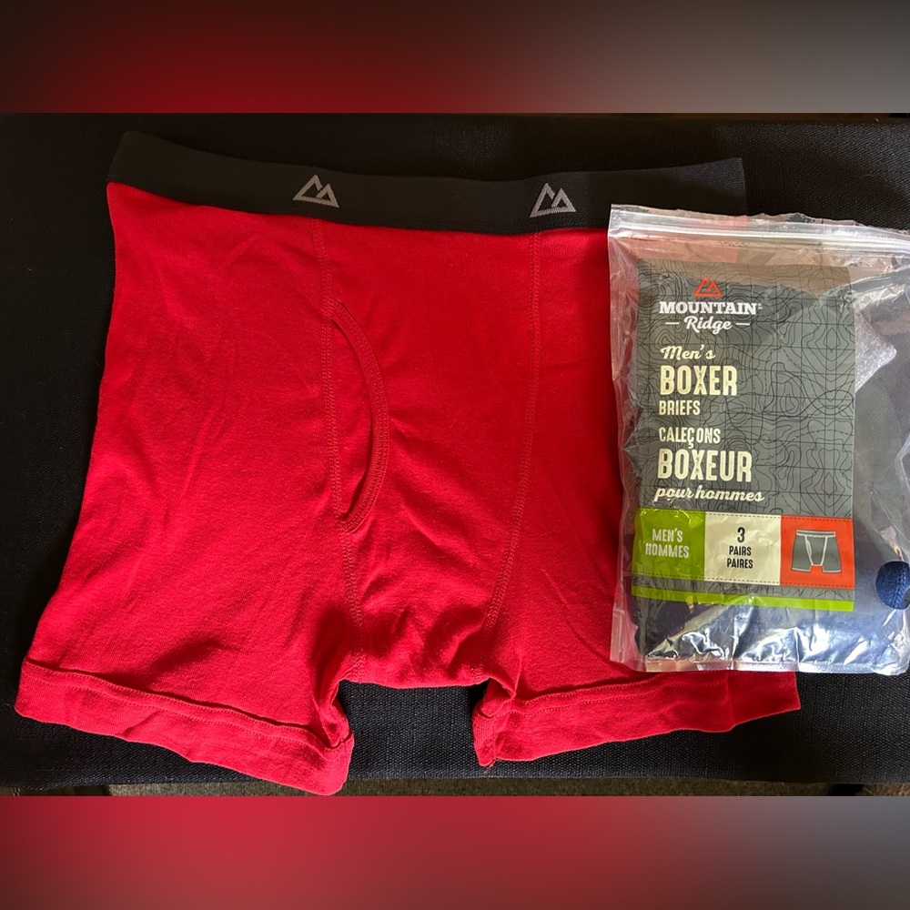 New! Men’s Medium Boxer Briefs